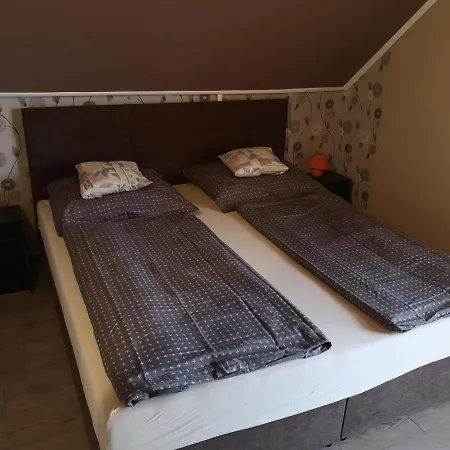 Apartament Beni Haus *