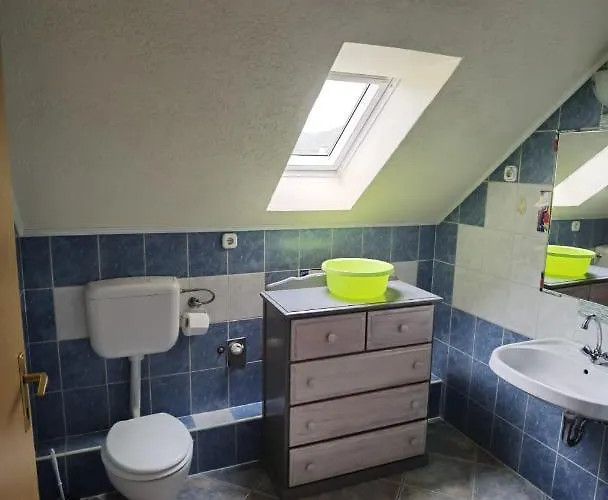 Beni Haus Apartmán *